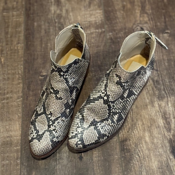 Dolce Vita Karsen Snakeskin Python Bootie Ankle Boots Women's Size 8 - Picture 11 of 13